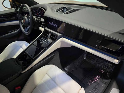 2026 Porsche Panamera 4 E-Hybrid