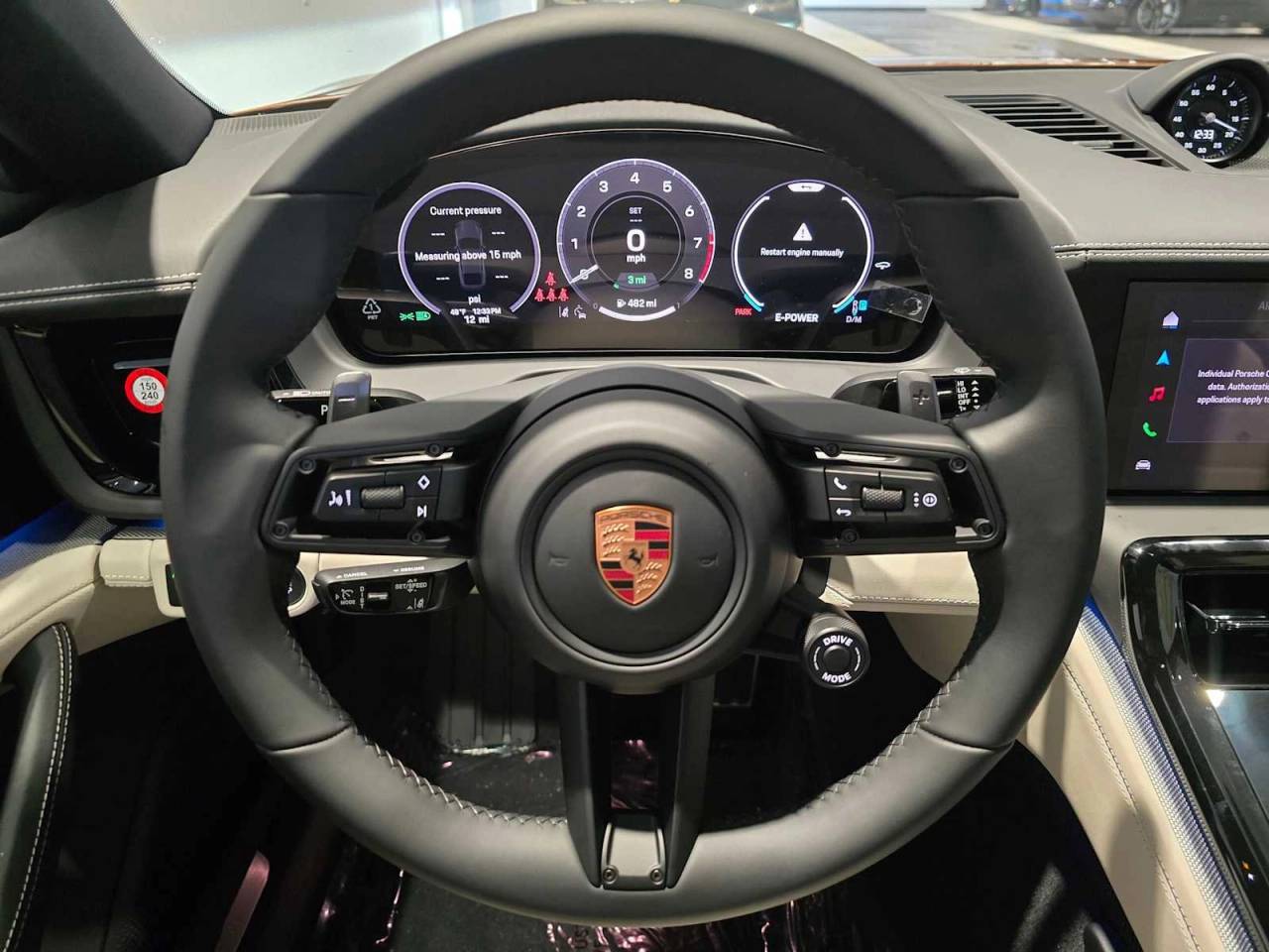 2026 Porsche Panamera 4 E-Hybrid