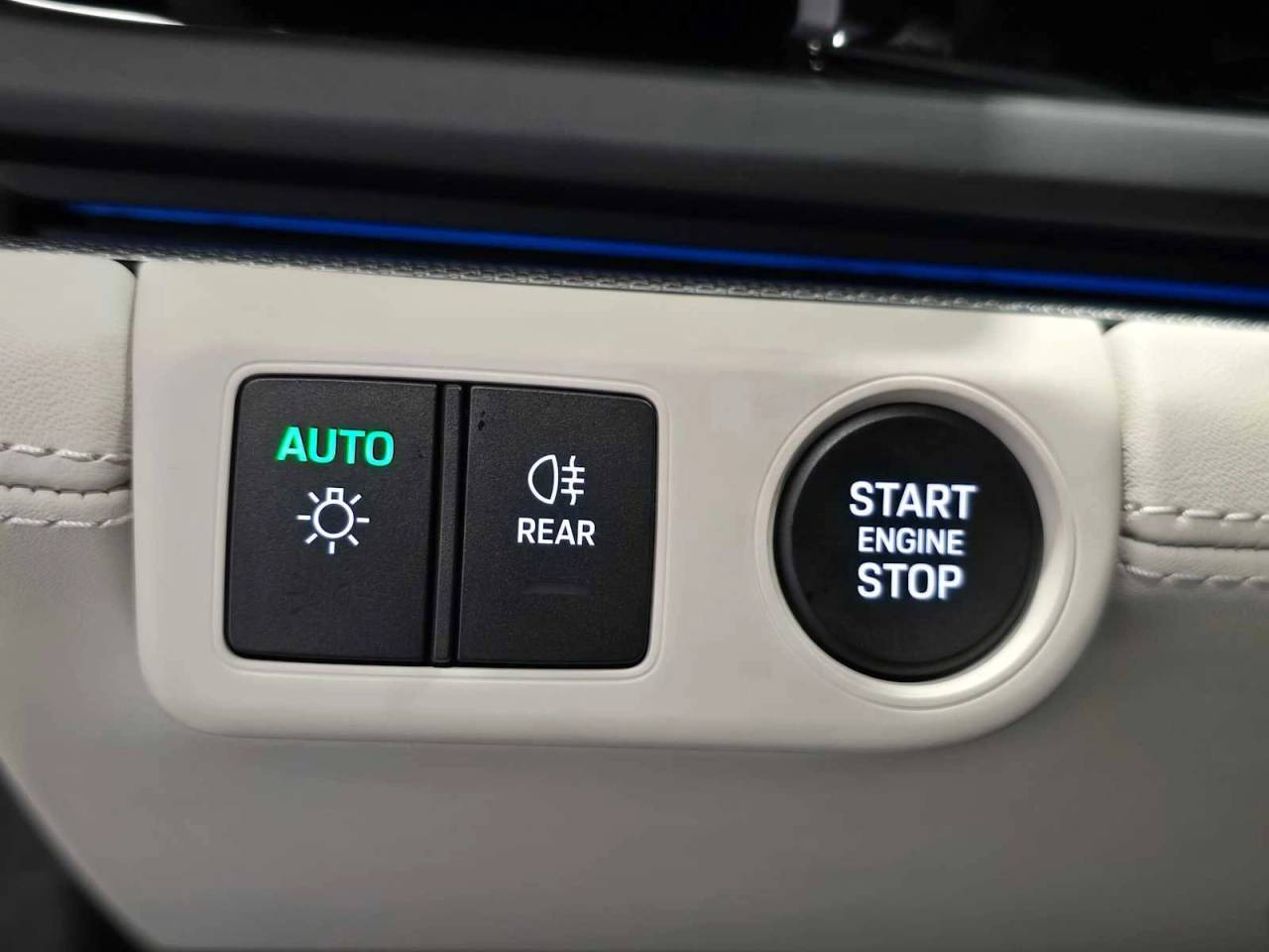 2026 Porsche Panamera 4 E-Hybrid