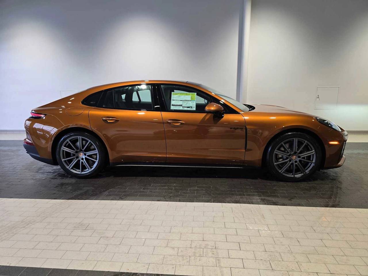 2026 Porsche Panamera 4 E-Hybrid