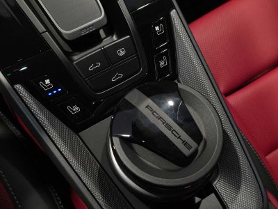 2025 Porsche 911 Carrera S