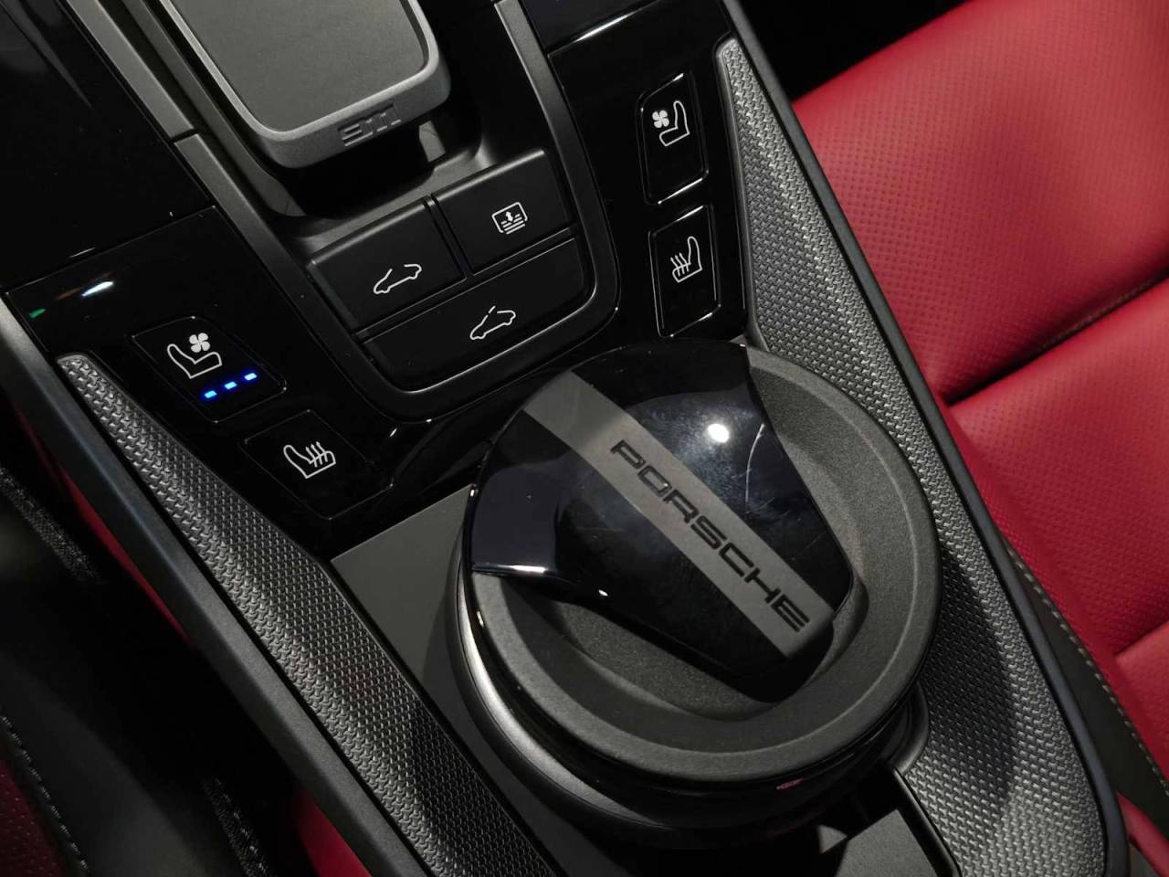 2025 Porsche 911 Carrera S