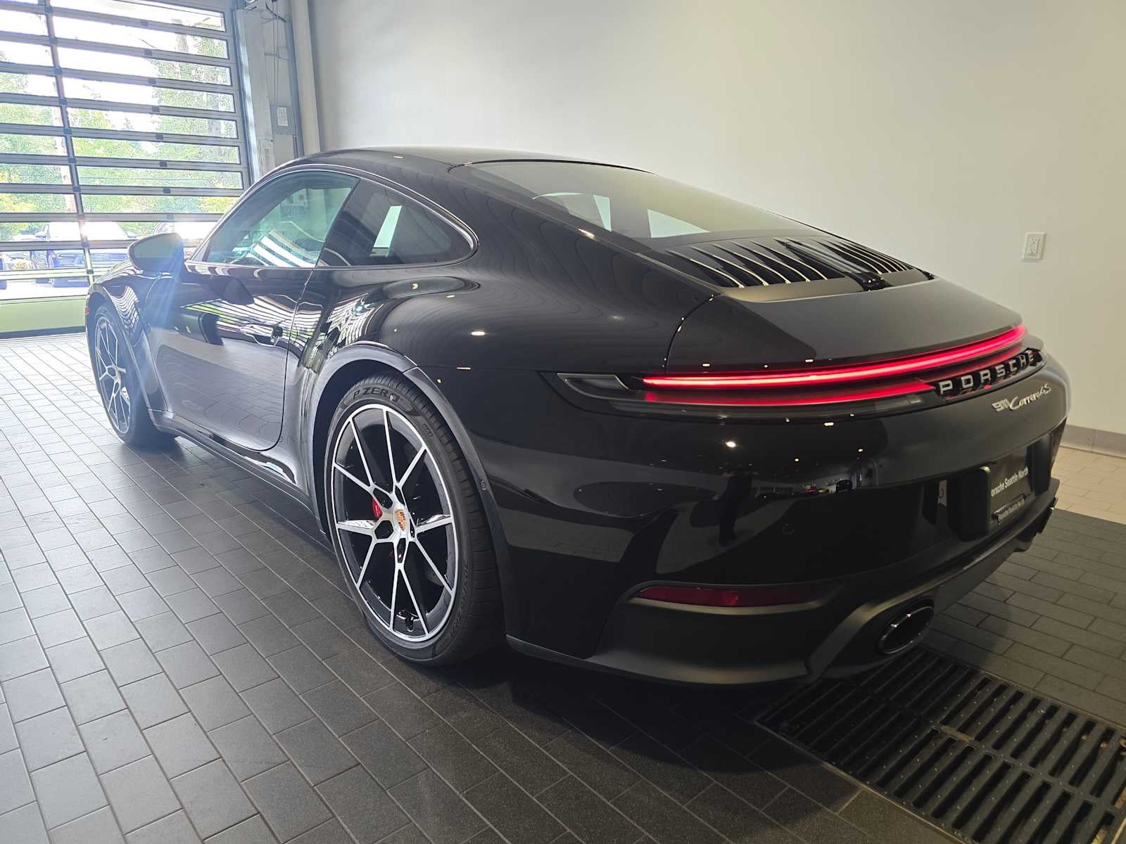 2026 Porsche 911 Carrera 4S