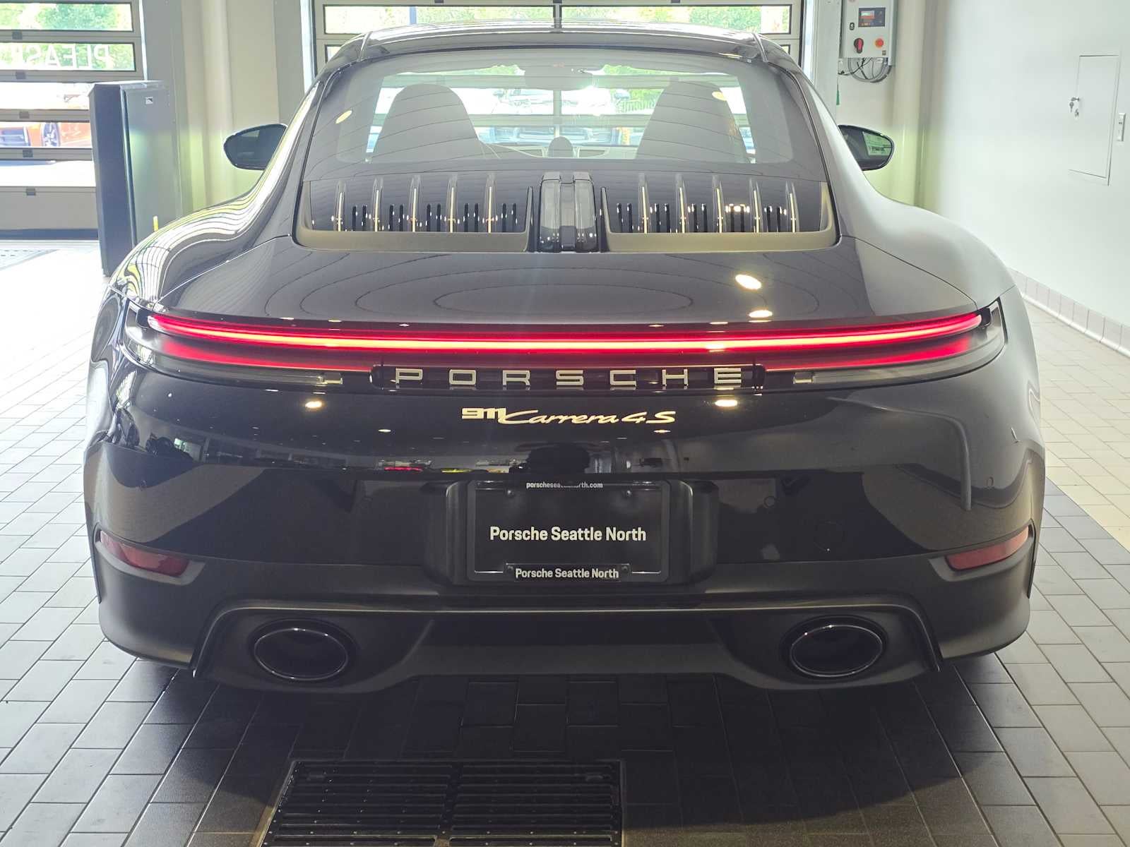 2026 Porsche 911 Carrera 4S