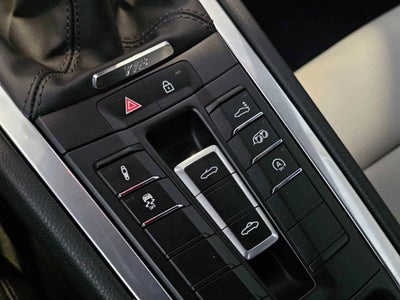 2025 Porsche 718 Boxster S