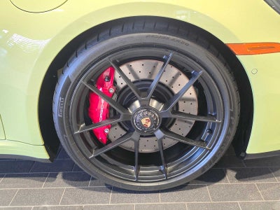 2026 Porsche 911 Carrera 4 GTS