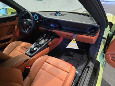 2026 Porsche 911 Carrera 4 GTS