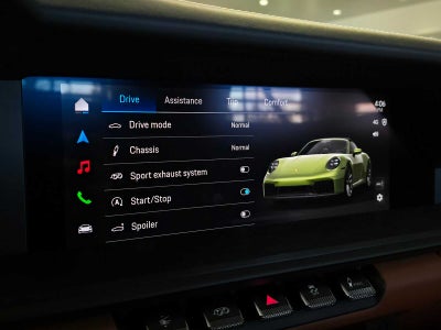 2026 Porsche 911 Carrera 4 GTS