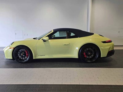 2026 Porsche 911 Carrera 4 GTS