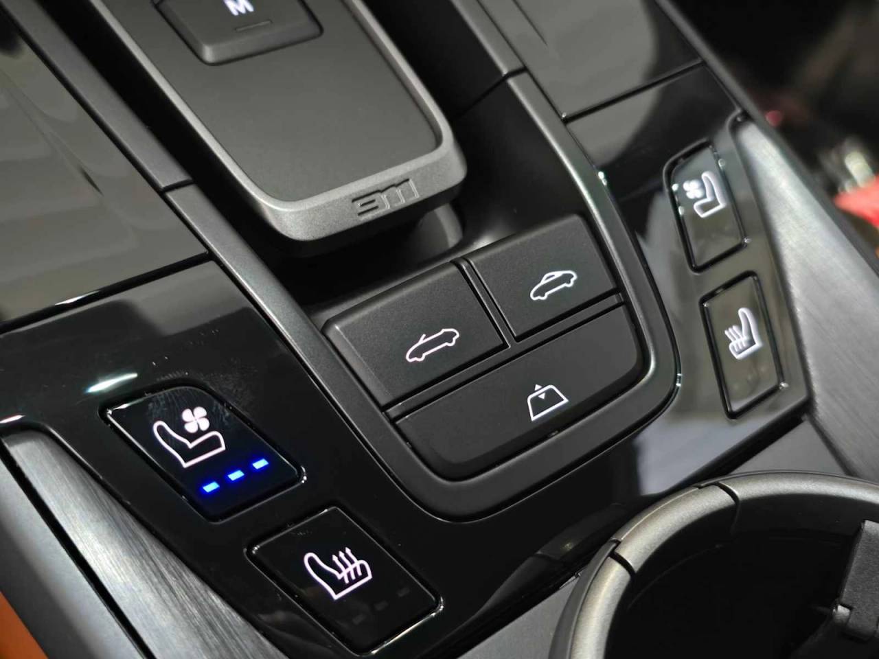 2026 Porsche 911 Carrera 4 GTS