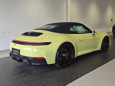 2026 Porsche 911 Carrera 4 GTS