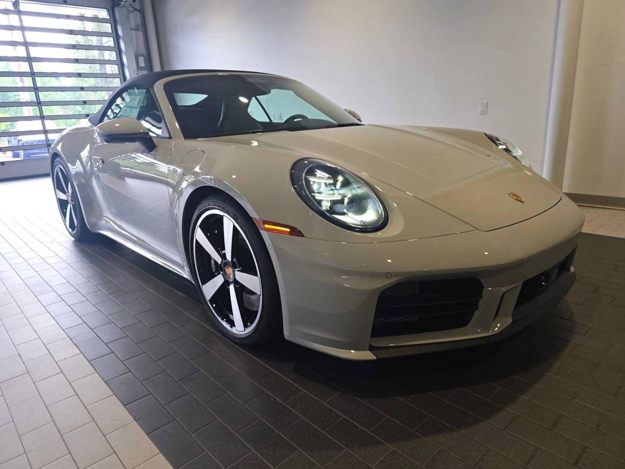 2026 Porsche 911 Carrera S
