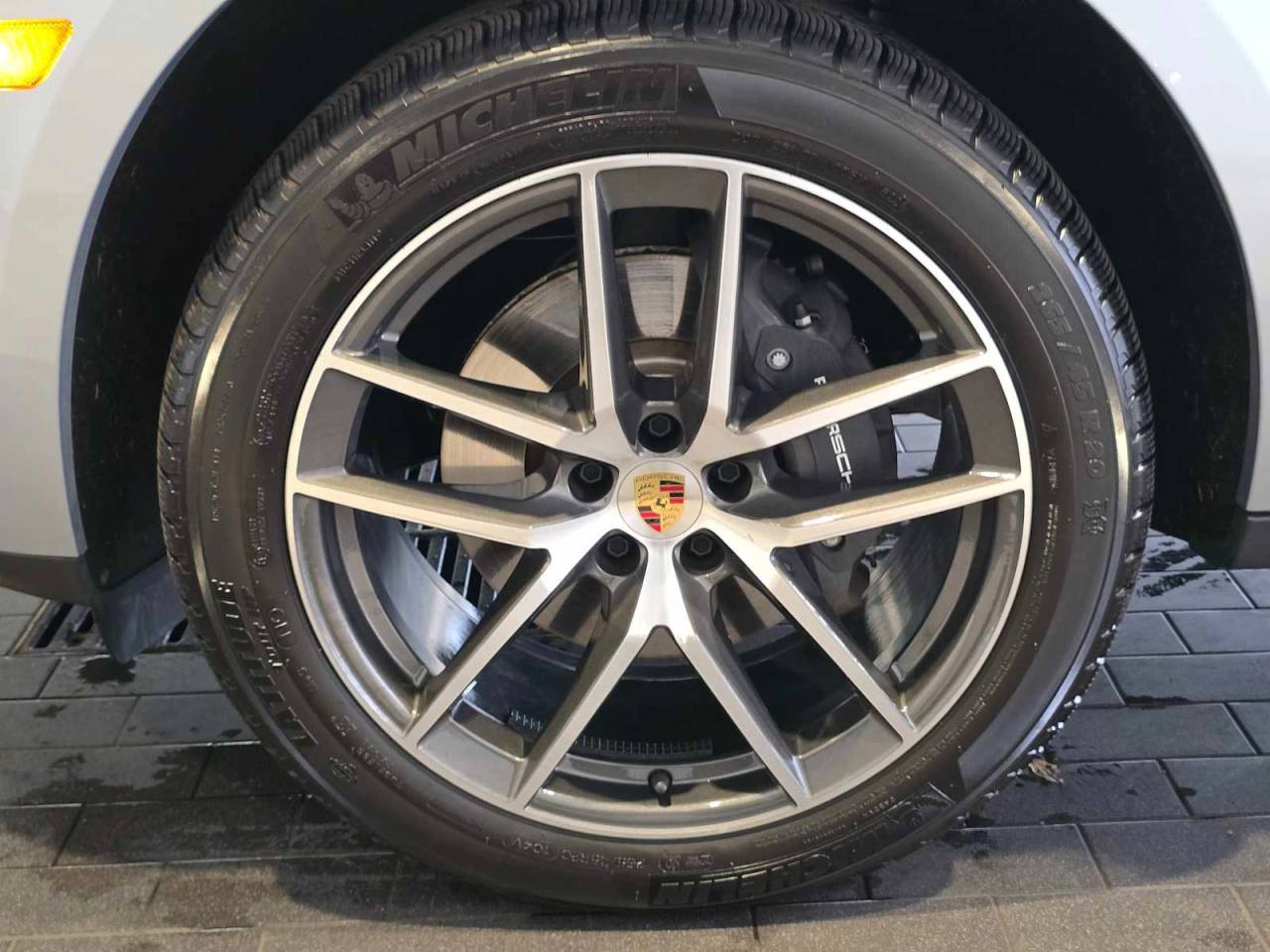 2025 Porsche Macan Macan