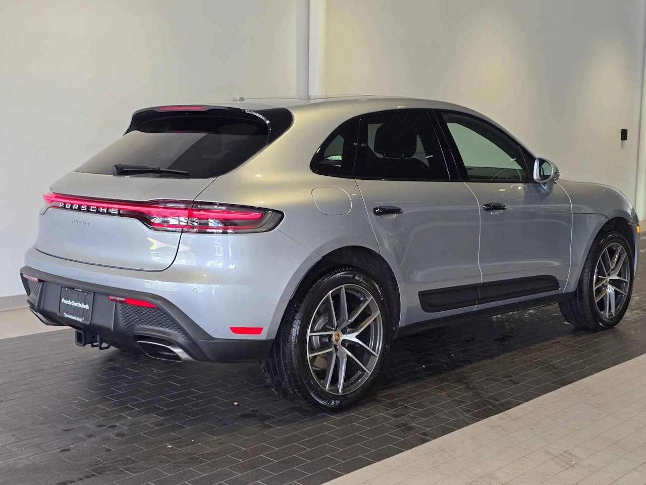 2025 Porsche Macan Macan