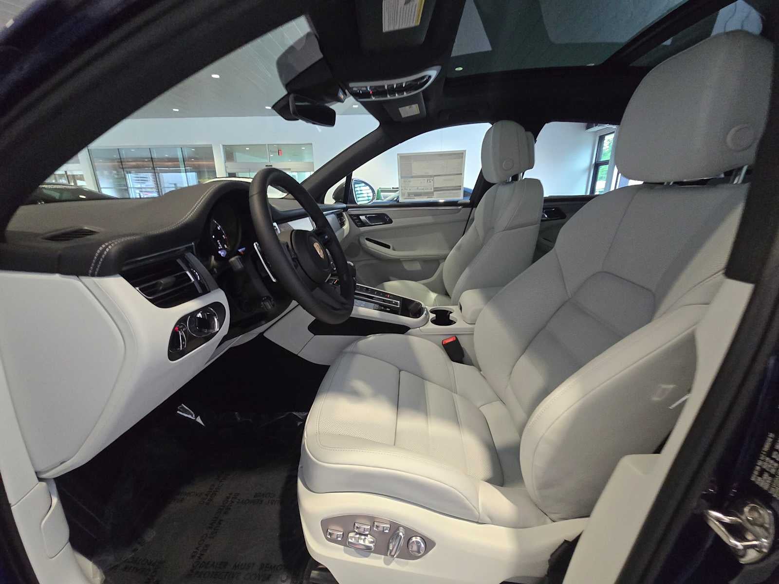 2026 Porsche Macan Macan T