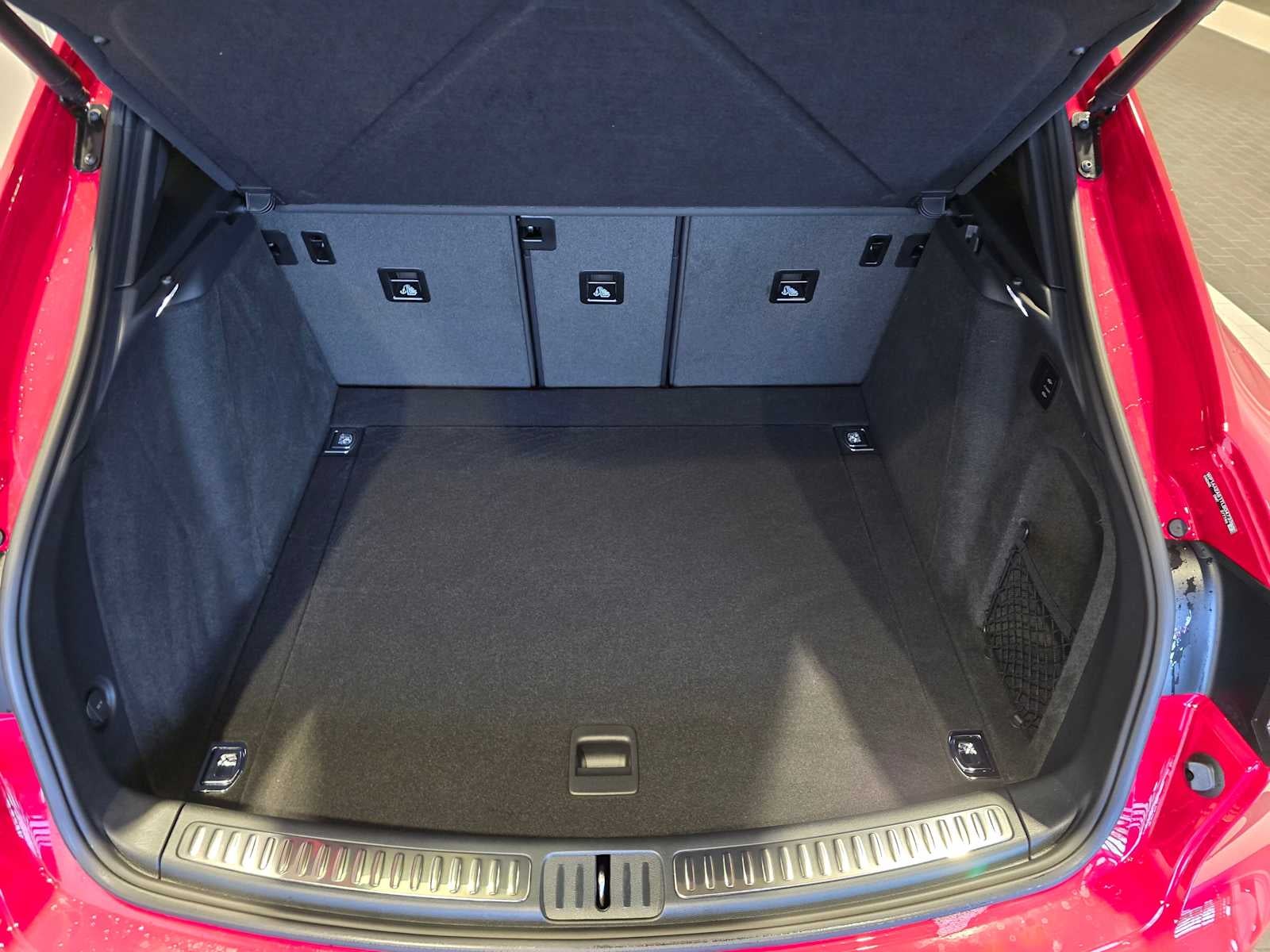 2026 Porsche Macan T