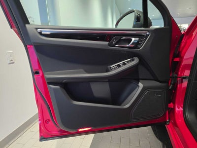 2026 Porsche Macan T