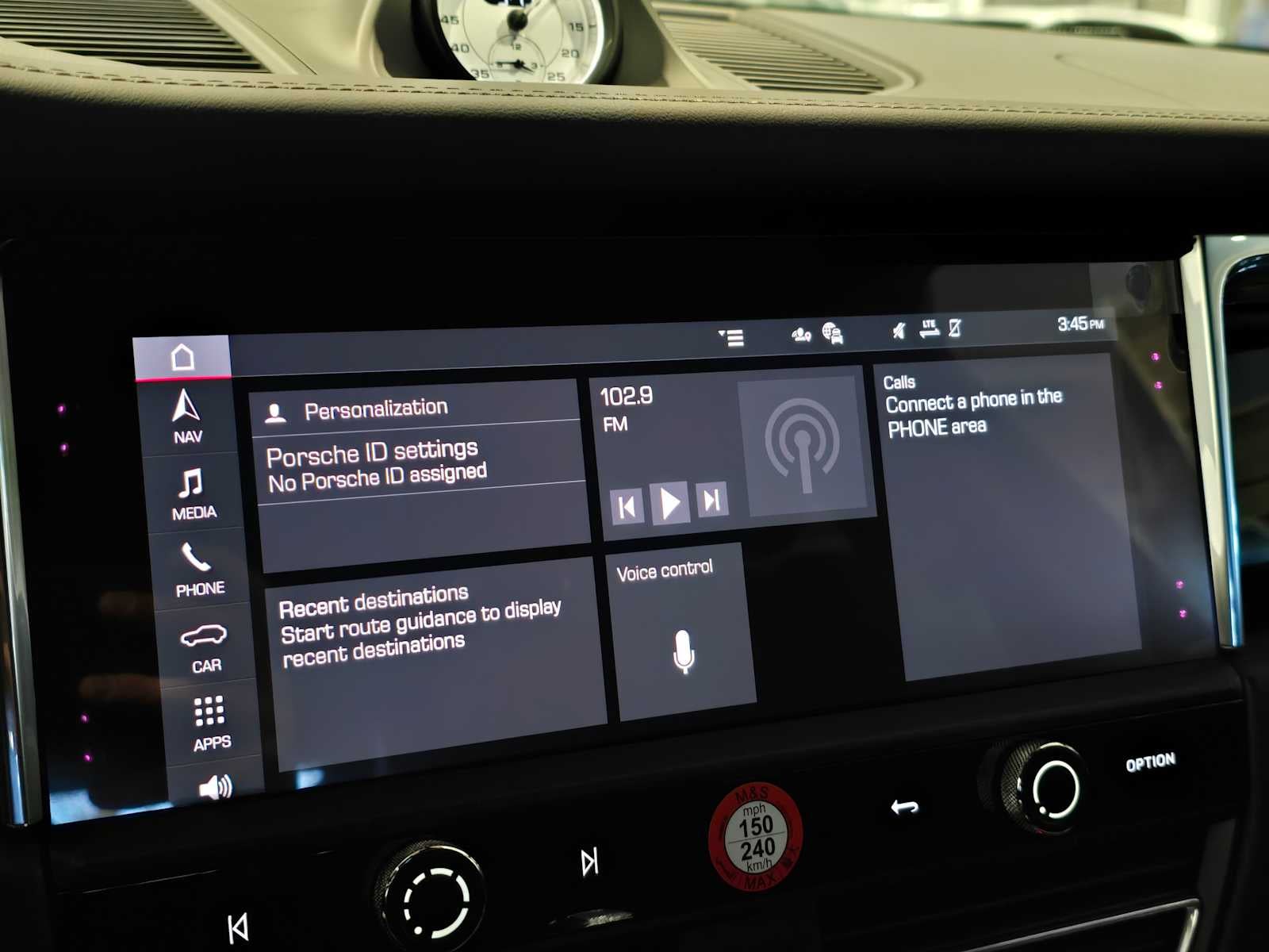 2026 Porsche Macan T