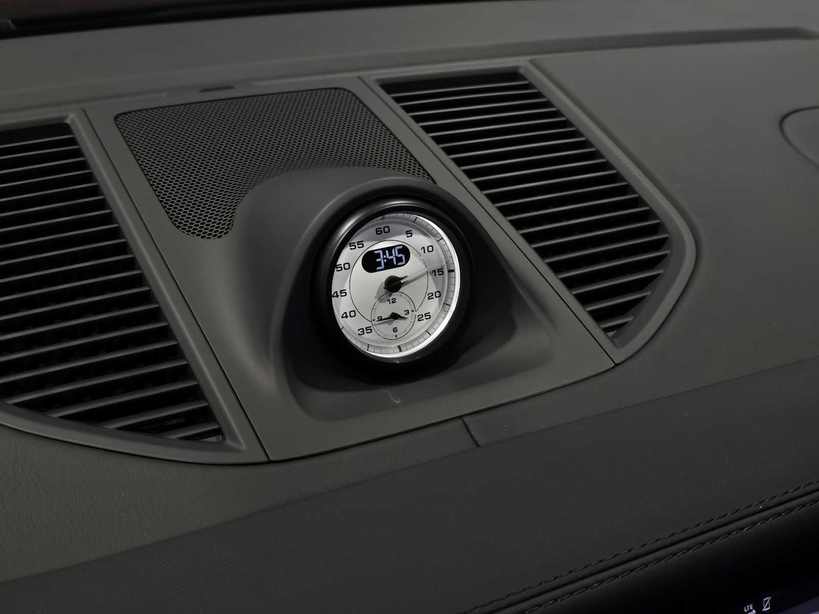 2026 Porsche Macan T