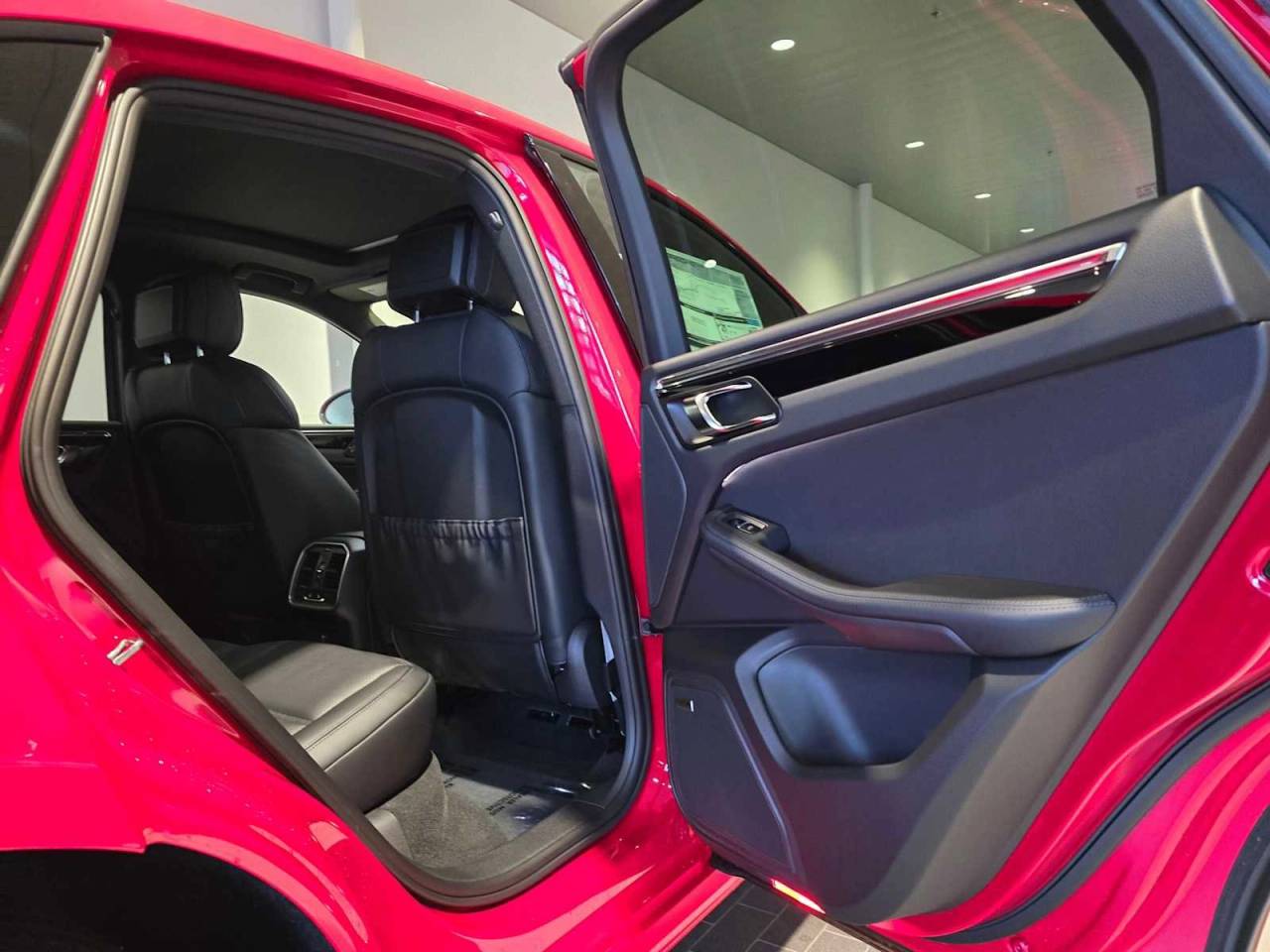 2026 Porsche Macan T