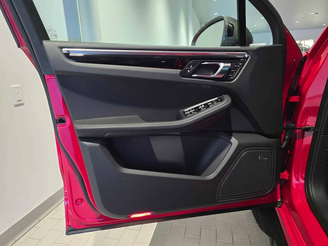 2026 Porsche Macan T