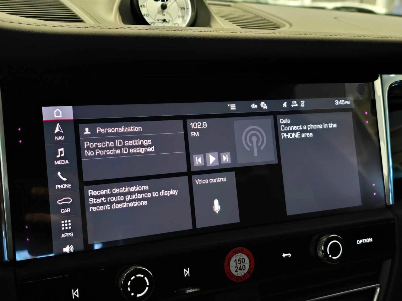 2026 Porsche Macan T