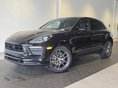 2026 Porsche Macan Base