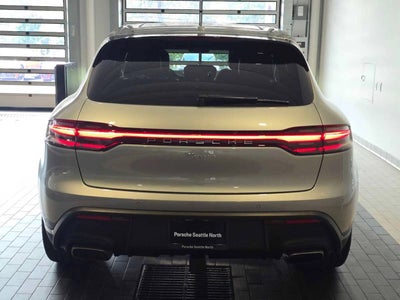 2026 Porsche Macan Macan
