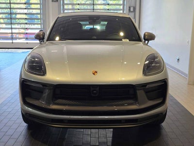 2026 Porsche Macan Macan T