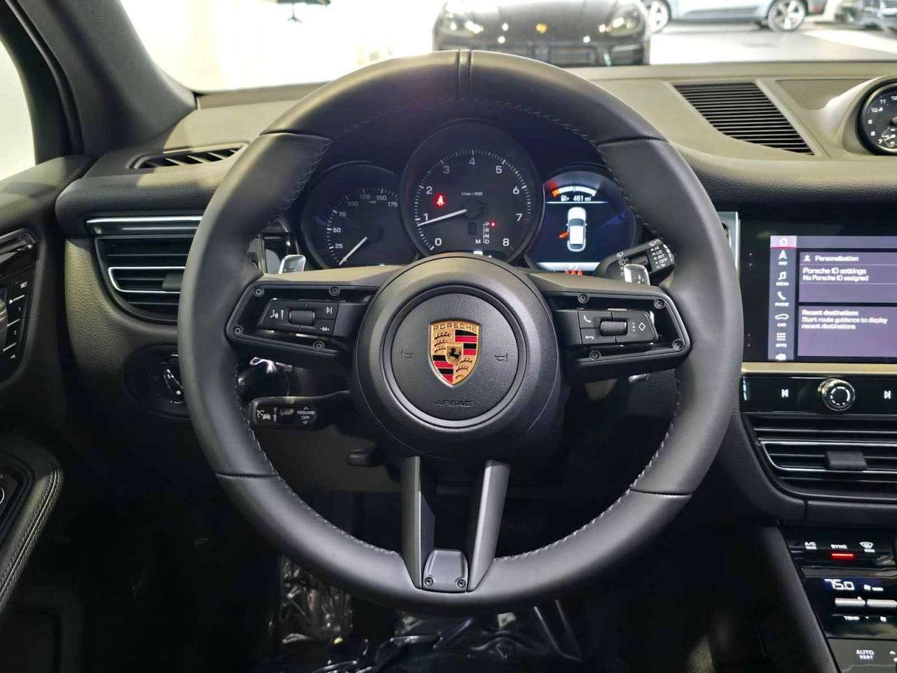 2026 Porsche Macan Base