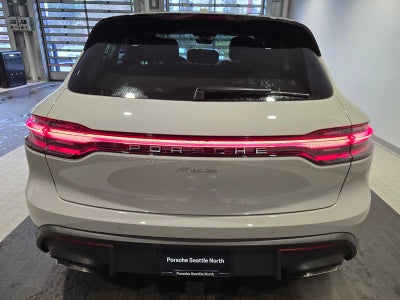 2026 Porsche Macan Macan