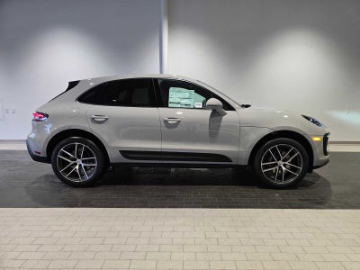 2026 Porsche Macan Macan