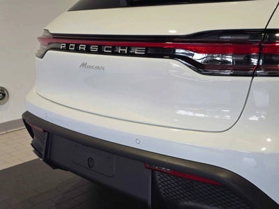 2026 Porsche Macan Macan