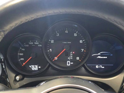 2021 Porsche Macan Macan