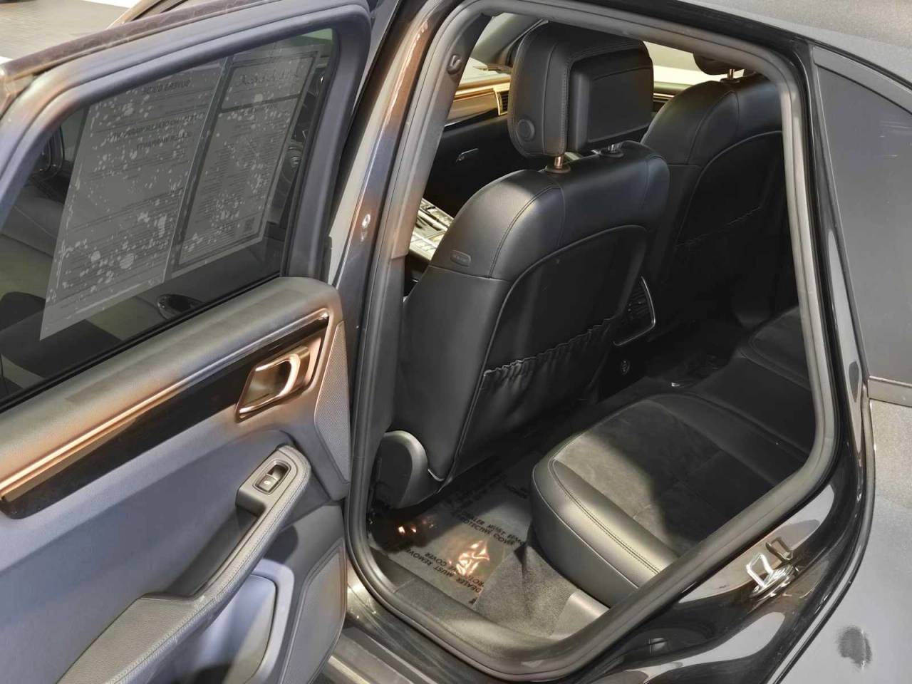 2018 Porsche Macan Base