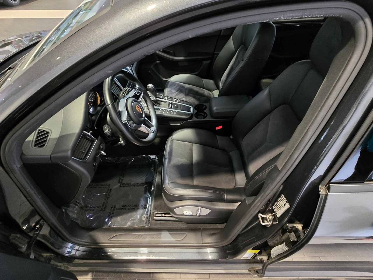 2018 Porsche Macan Base