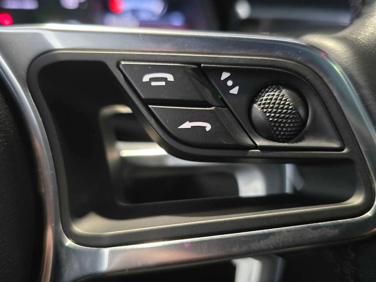 2018 Porsche Macan Base