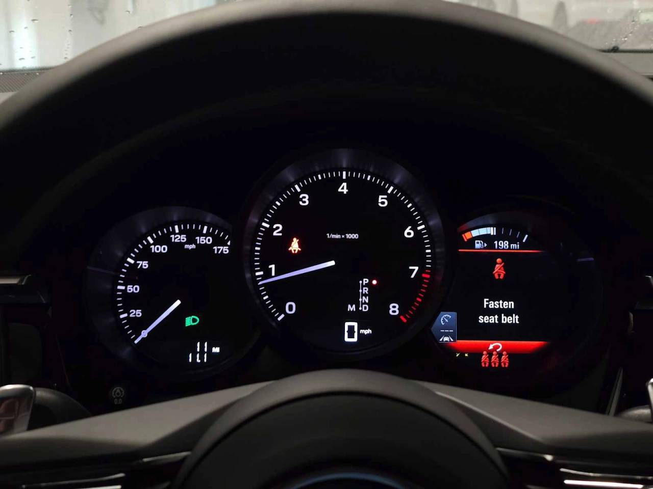 2026 Porsche Macan Base