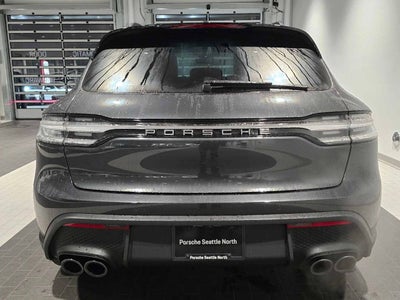 2026 Porsche Macan Base