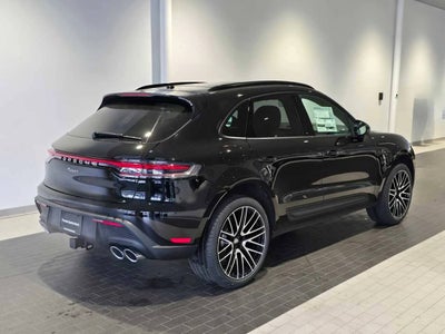 2026 Porsche Macan Macan