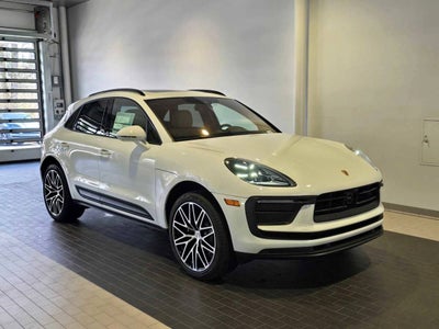 2026 Porsche Macan Base