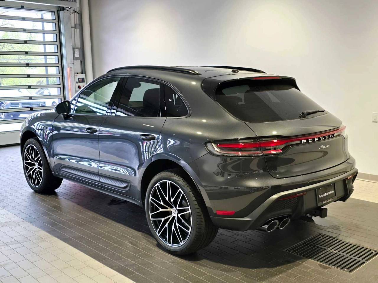 2026 Porsche Macan Macan