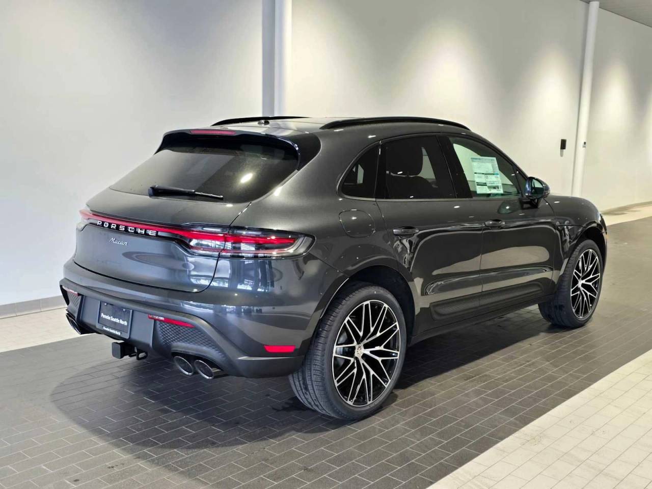 2026 Porsche Macan Macan