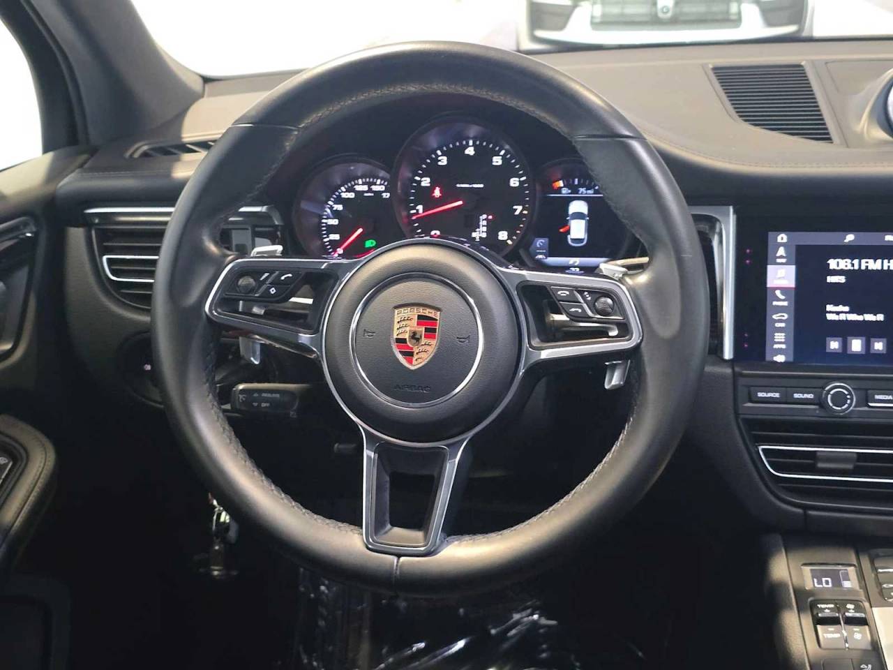 2020 Porsche Macan Macan