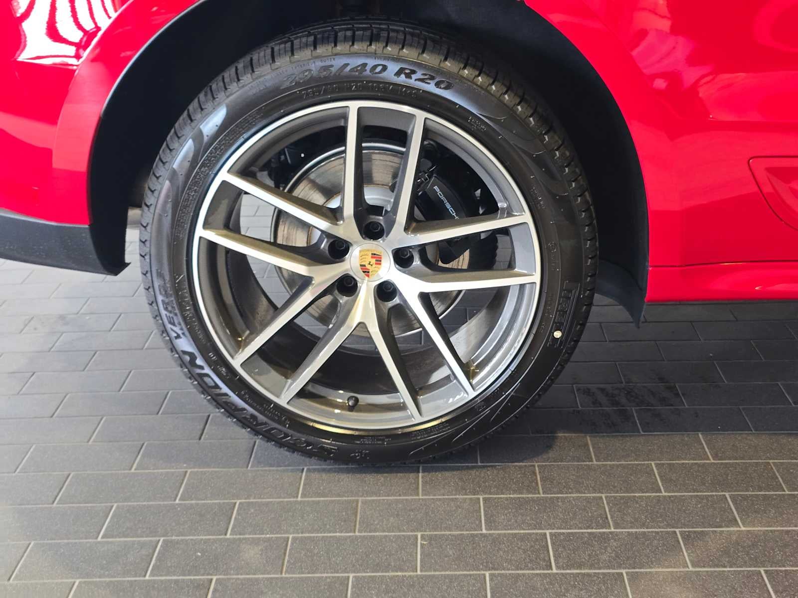 2026 Porsche Macan Base