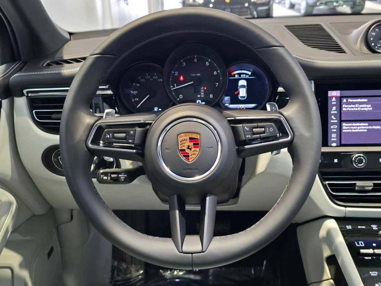 2026 Porsche Macan Base