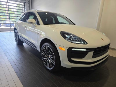 2026 Porsche Macan Macan