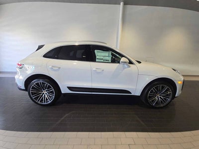 2026 Porsche Macan Macan
