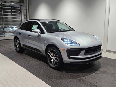 2026 Porsche Macan Base
