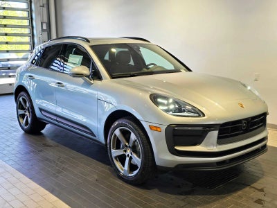 2026 Porsche Macan Base